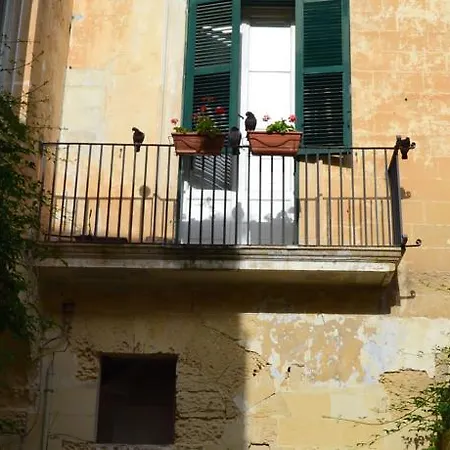La Torre Dei Carretti Apartment